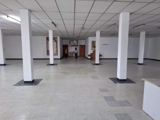 ให้เช่าอาคารอเนกประสงค์ (Multi-Purpose Building) ถ. อ่อนนุช (สุขุมวิท 77) ติดกับแยกต่างระดับอ่อนนุช - พัฒนาการ 3 ชั้น ชั้นละ 800 ตร.ม. แบ่งให้เช่า